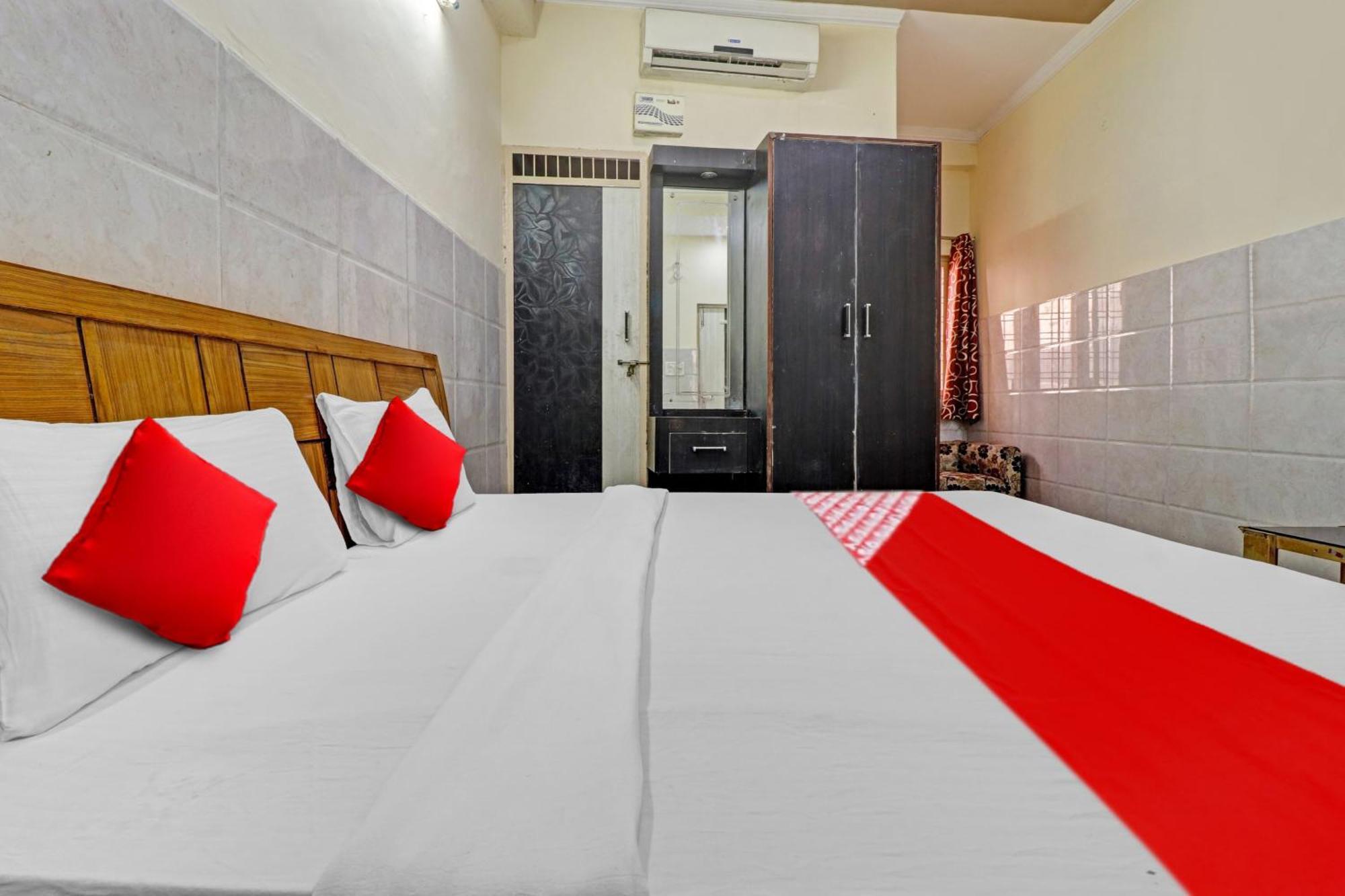 Hotel O Vishal Paradise Dehradun Exteriör bild